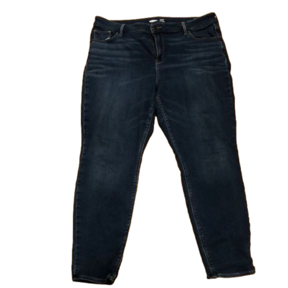 Old Navy Denim - Old navy rockstar super skinny high rise built - in warm jeans size 18 .